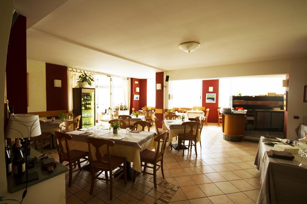 Albergo Lario Gera Lario Exteriör bild